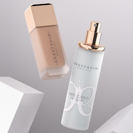 Impeccable Blurring Second-Skin Matte Foundation - Foundation 