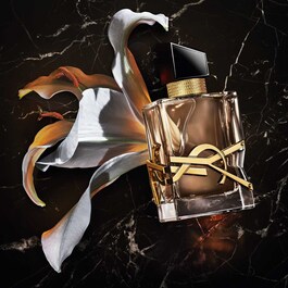 Libre Flowers & Flames - Eau de Parfum 
