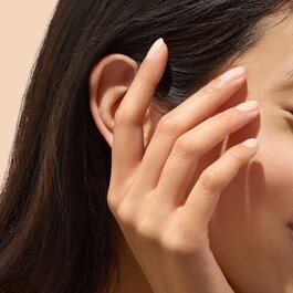 Active Smooth - Make-up- & Pflegelack