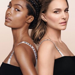 Dior Forever - Natural Velvet Kompakt-Foundation 