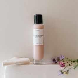 Lotion Essentielle -  Reinigende und feuchtigkeitsspendende Lotion