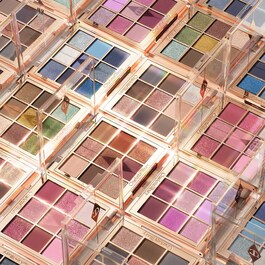 Charlotte's Palette of Beautifying Eye Trends - Lidschattenpalette