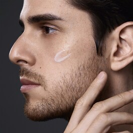 Shiseido Men - Leichte High-Performance Antifalten-Feuchtigkeitspflege