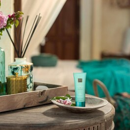 The Ritual of Karma - Lotion MainsPflegelotion für die Hände