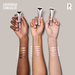 Everywear Concealer - Multi-use Concealer mit strahlendem Finish