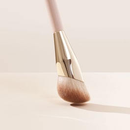 Liquid Touch - Foundation-Pinsel