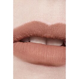 ROUGE ALLURE LIQUID VELVET - Der Intensive Matte Fluid-Lippenstift