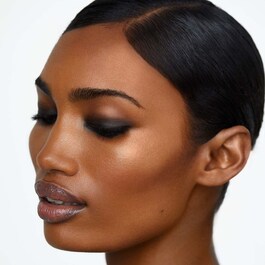 Voyeur Waterproof Gel Eyeliner - Wasserfester Eyeliner