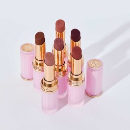 Beyond Blurry Lipstick - Lippenstift mit mattem samtweichem Finish