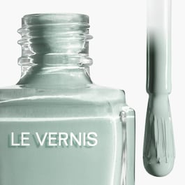 LE VERNIS - Nagellack – Farbe Und Glanz Mit Langem Halt