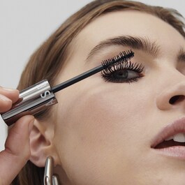 Size up - Mascara für extra Volumen