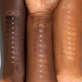 Sweetener - Foundation mit Hyaluronsäure und Niacinamid