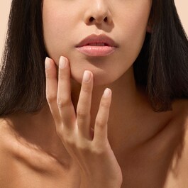 Active Smooth - Make-up- & Pflegelack