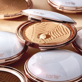 Amazonian clay hyaluronic powder foundation