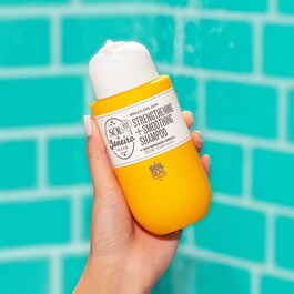 Brasilianisches Joia™ Stärkendes + Glättendes Shampoo