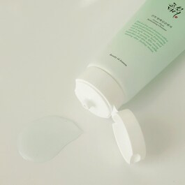Green Plum Refreshing Cleanser - Reinigungsgel mit niedrigem pH-Wert