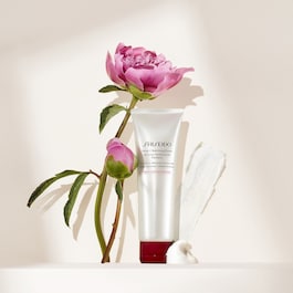 Deep Cleansing Foam - Leichter und fluffiger Reinigungsschaum