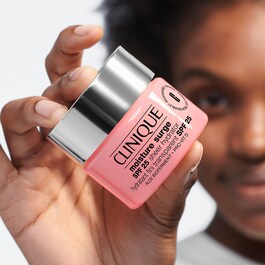 Moisture Surge SPF - feuchtigkeitsspendend mit Lichtschutzfaktor
