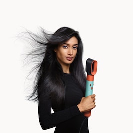 Airwrap i.d.™ - multi-styler and dryer Straight+Wavy