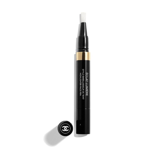ÉCLAT LUMIÈRE - Teint optimierender Korrekturstift, Chanel