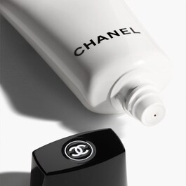CC CREAM - Vollständig korrigierende Gesichtspflege Superaktiv SPF 50