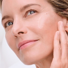  Bio-Performance - Skin Filler Serum