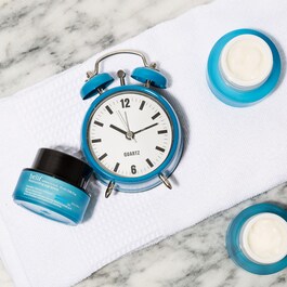 Moisturizing Eye Bomb Feuchtigkeitsspendende Augencreme