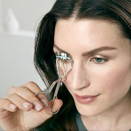 Wimpernzange