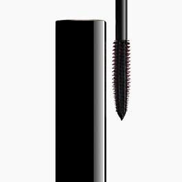 NOIR ALLURE - Die All-in-One-Mascara: Volumen, Länge, Schwung und Definition