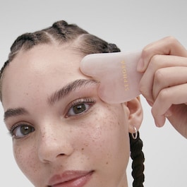 Gua Sha Quartz Rose - Gesicht und Hals