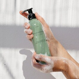 Daily Shampoo - Kräftigendes Shampoo für geschmeidiges Haar