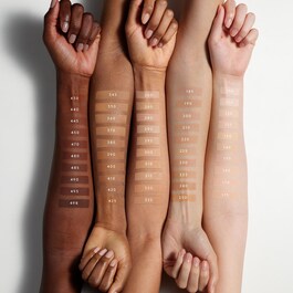 Pro Filt'r Soft Matte Longwear Foundation - Deckende Foundation mit langem Halt