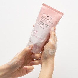Dewy Glow Jam Cleanser mit Jeju-Kirschblüten - Reinigungsschaum