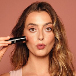 Nudies Matte Blush - Blush-Stick mit Doppelspitze