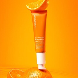 Banana Bright Sun-Kissed Primer - Selbstbräunende Foundation mit Vitamin C