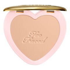 Born this way Soft Blur - Setting Puder, TOO FACED