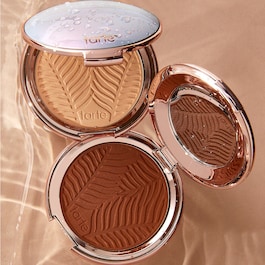 Amazonian clay hyaluronic powder foundation