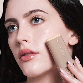 Beauty Balm - Mit Serum angereicherte Tönung für die Haut
