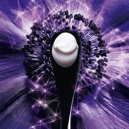 Rénergie Multi-Lift Creme - Eine besonders definierende Gesichtspflege-Linie