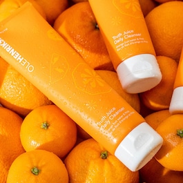 Truth Juice Daily Cleanser - Gesichtsreiniger und Make-up-Entferner mit PHA