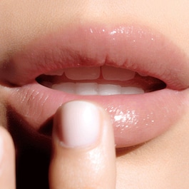 The Lip Volumizer