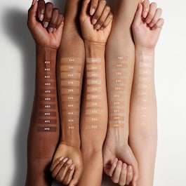 Pro Filt'r Soft Matte Longwear Foundation - Deckende Foundation mit langem Halt