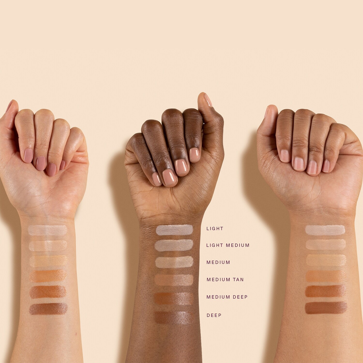 Positive Light Under Eye Brightener Aufhellender Concealer von RARE